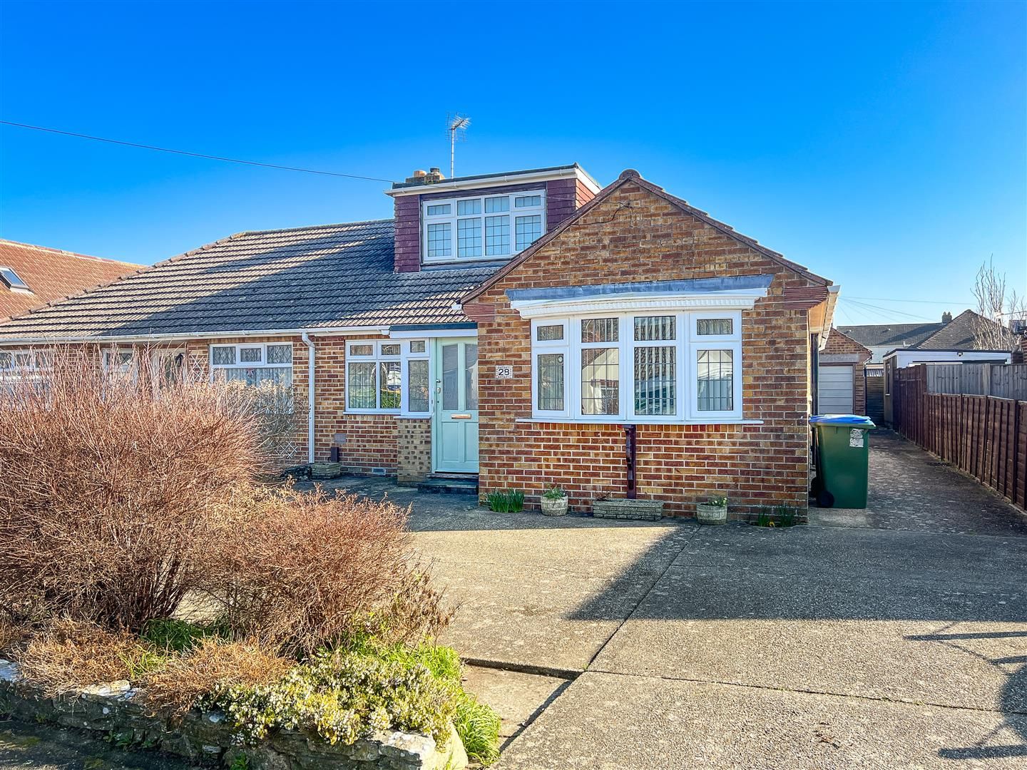 2 bed semidetached bungalow for sale in Hatherley Crescent, Fareham
