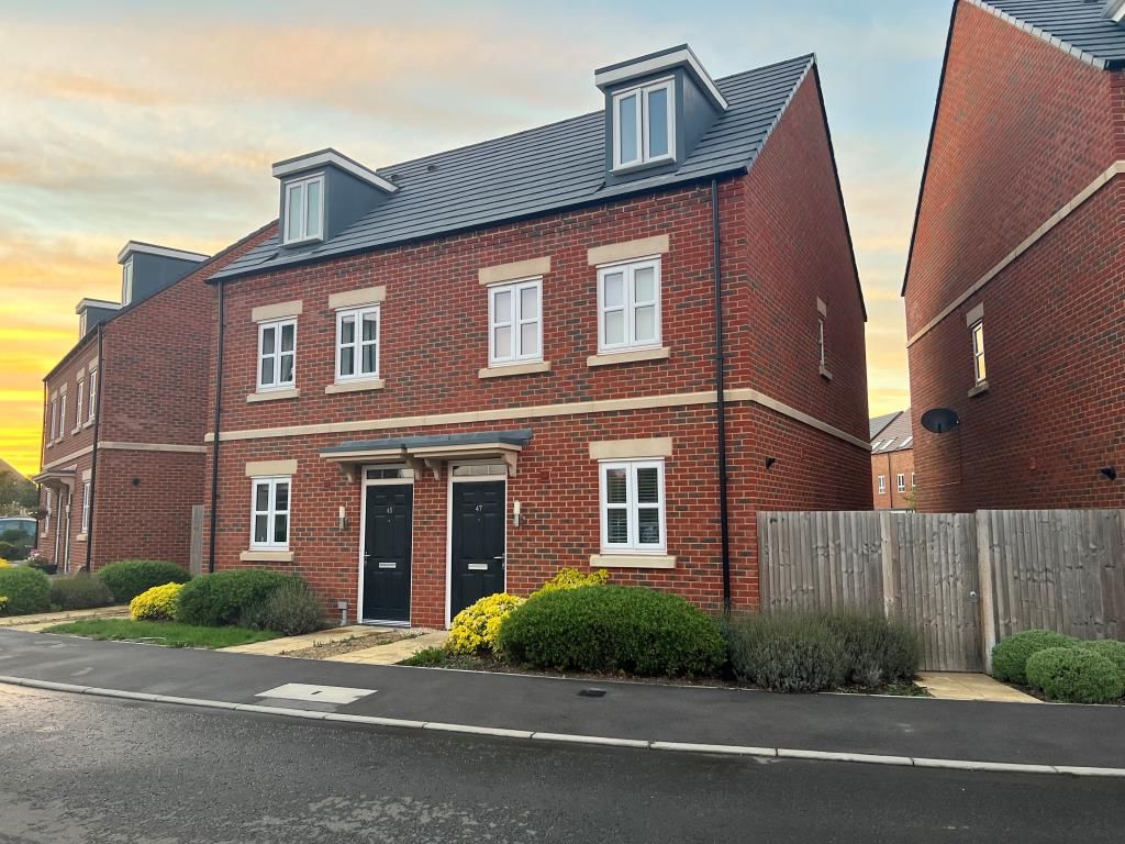 3 bed semidetached house for sale in Newbury, Berkshire RG14 Zoopla