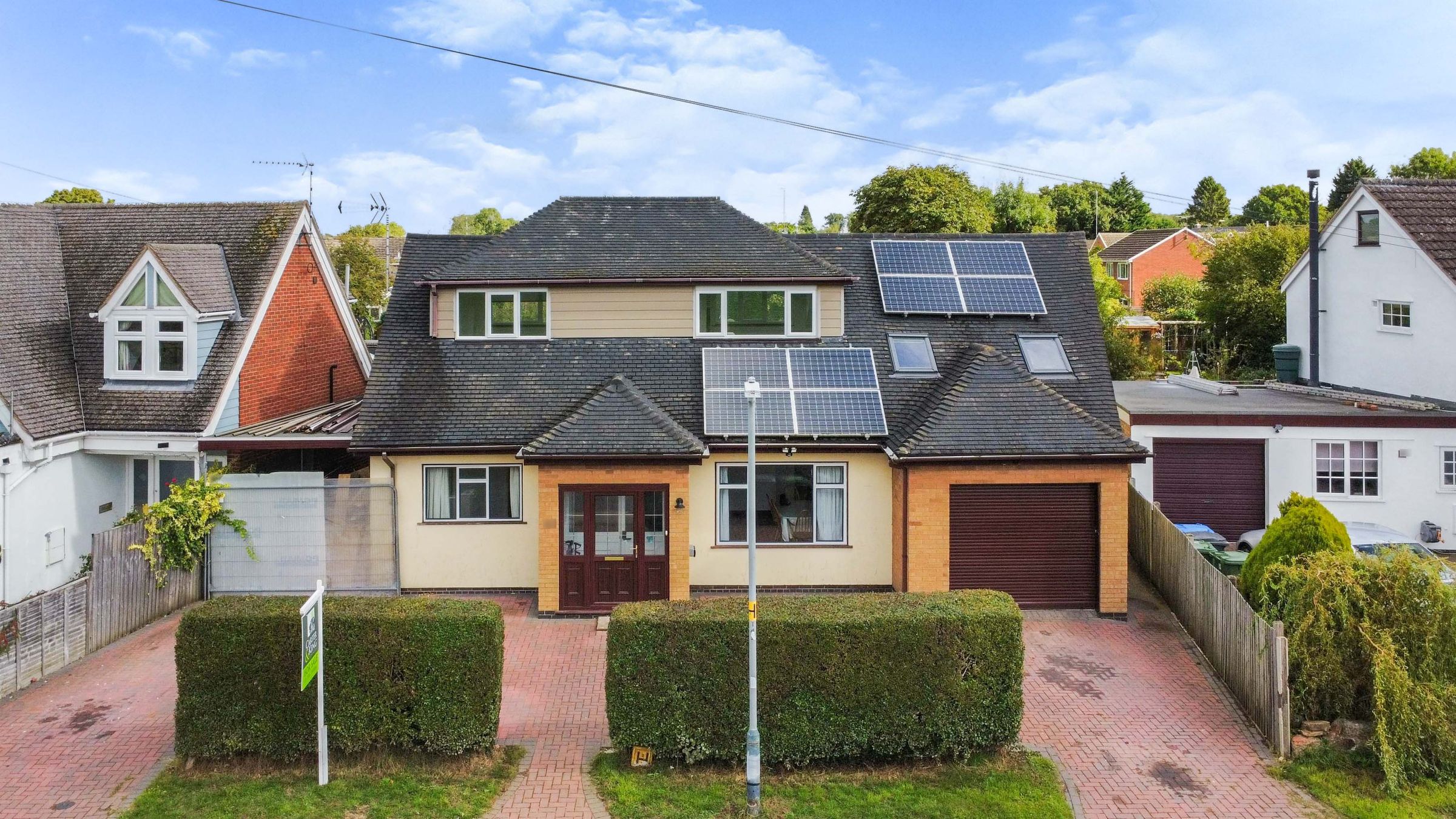 4 bed detached house for sale in Cawston Lane, Dunchurch, Rugby CV22
