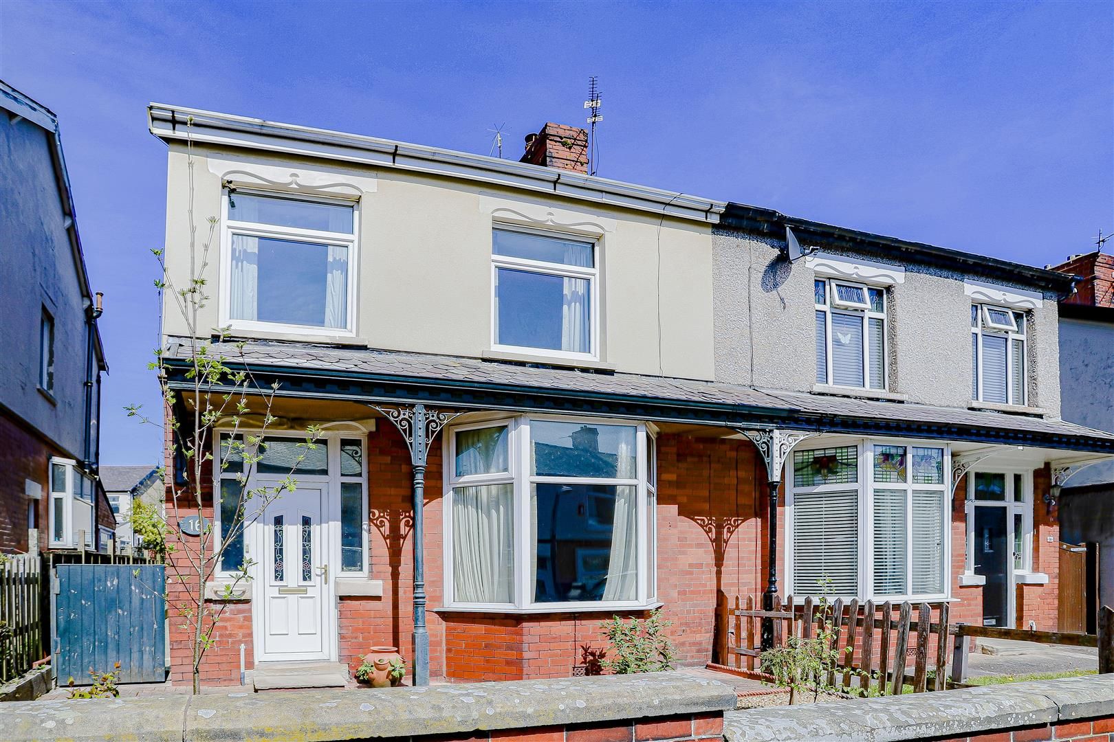 3 bed semidetached house for sale in Park Avenue, Great Harwood, Blackburn BB6 Zoopla