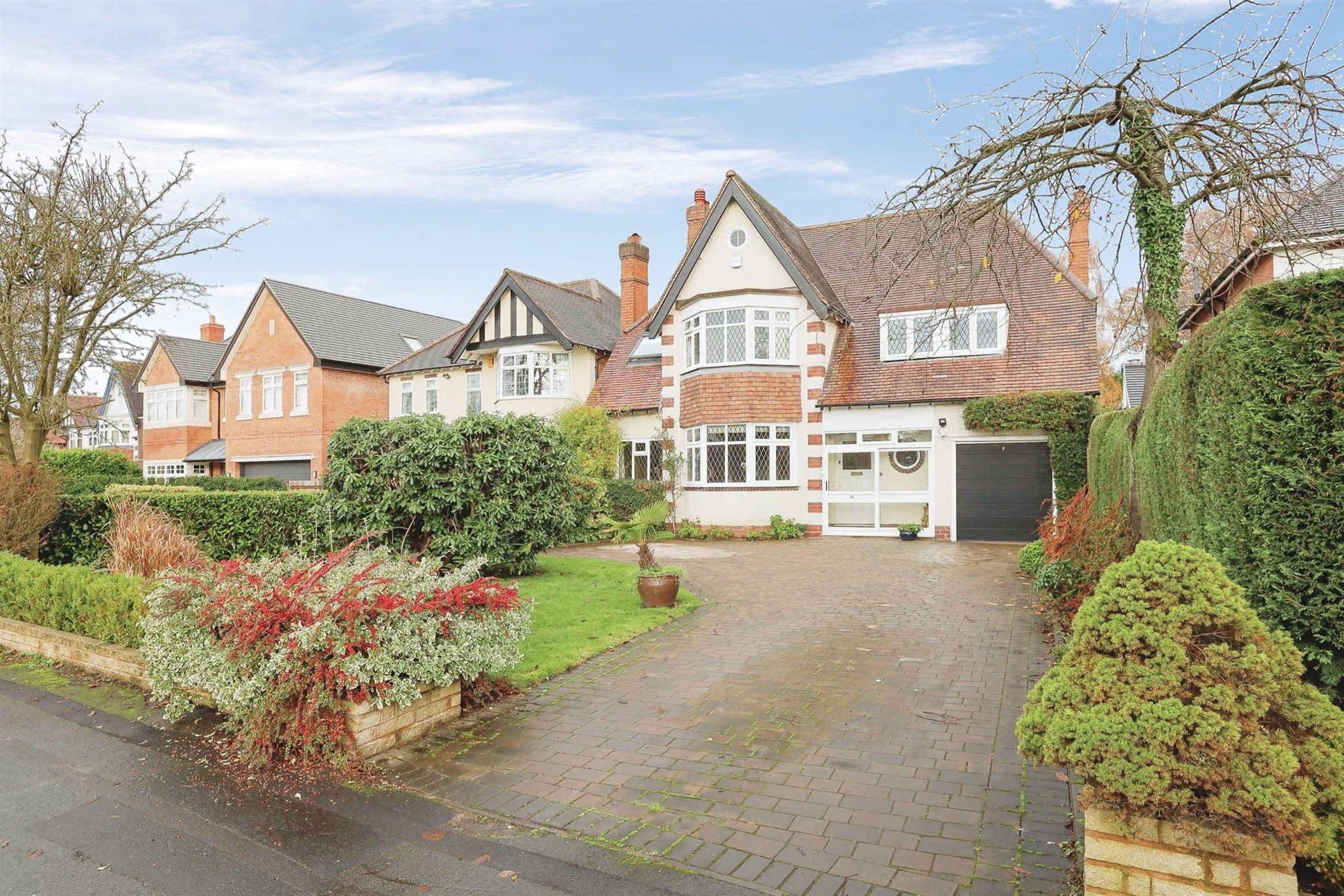 5 Bed Detached House For Sale In Silhill Hall Road Solihull B91 Zoopla