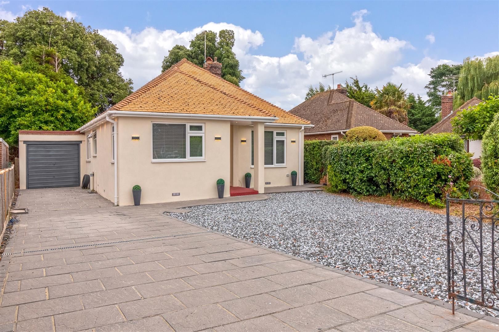 3 bed detached bungalow for sale in Elm Park, Ferring, Worthing BN12