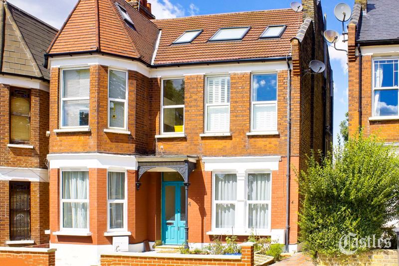 2 bed flat for sale in Woodside Road, London N22 Zoopla