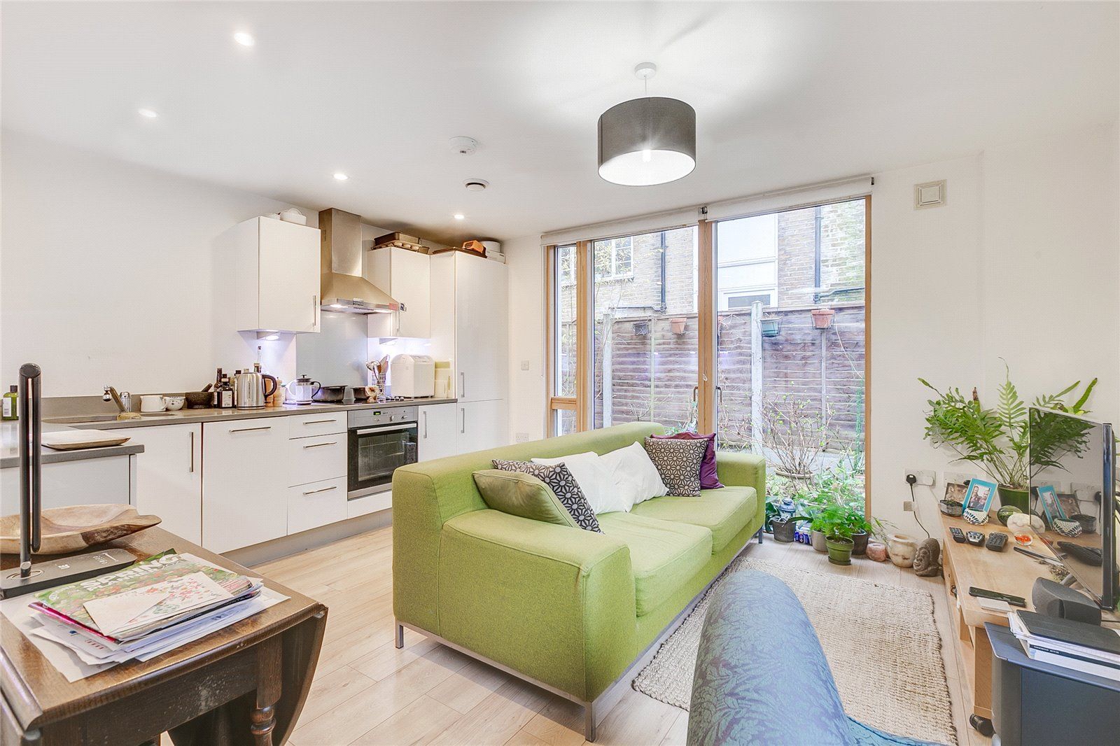 Compton House 16 Sussex Way London N7  