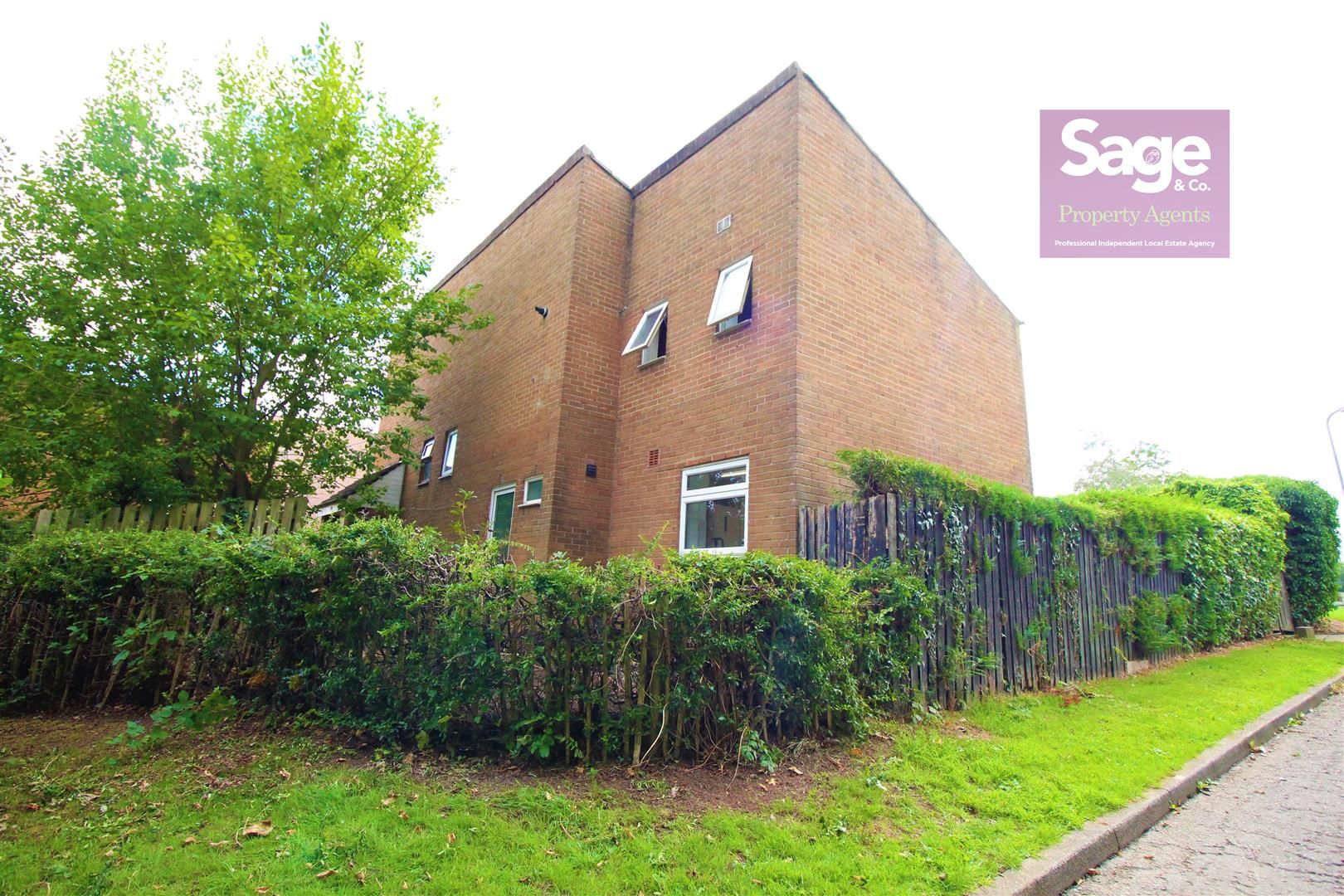 3 bed semidetached house for sale in Bowleaze, Greenmeadow, Cwmbran