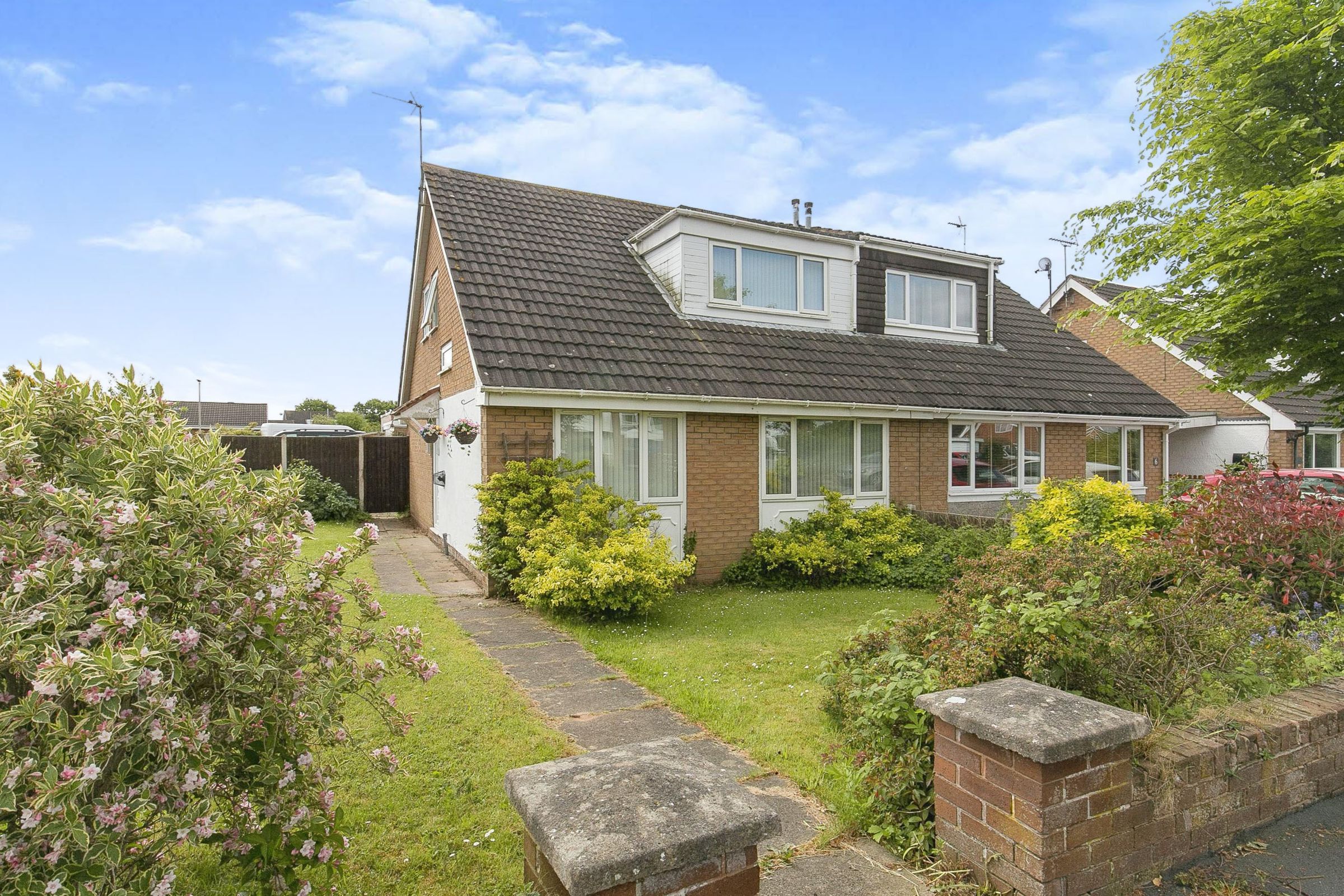 3 bed semidetached house for sale in Maplewood Grove, Saughall