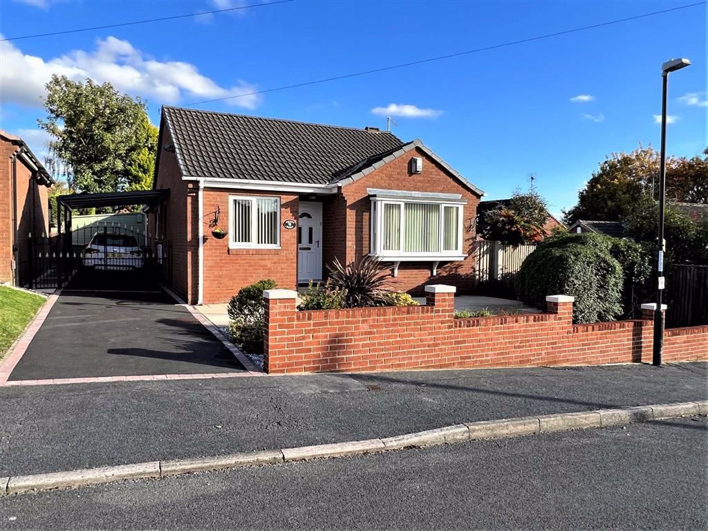 2 bed detached bungalow for sale in Lilac Grove, Broadmeadows, South
