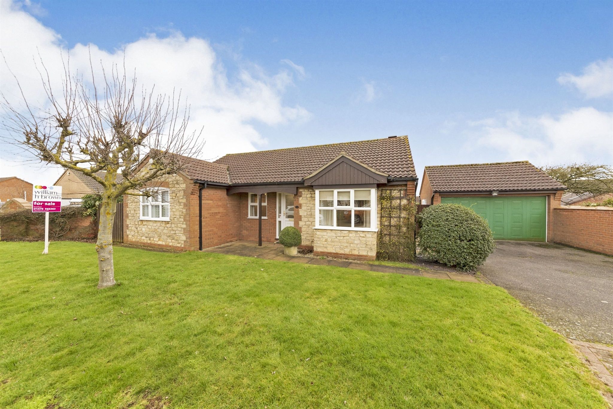 3 bed detached bungalow for sale in Covill Close, Great Gonerby