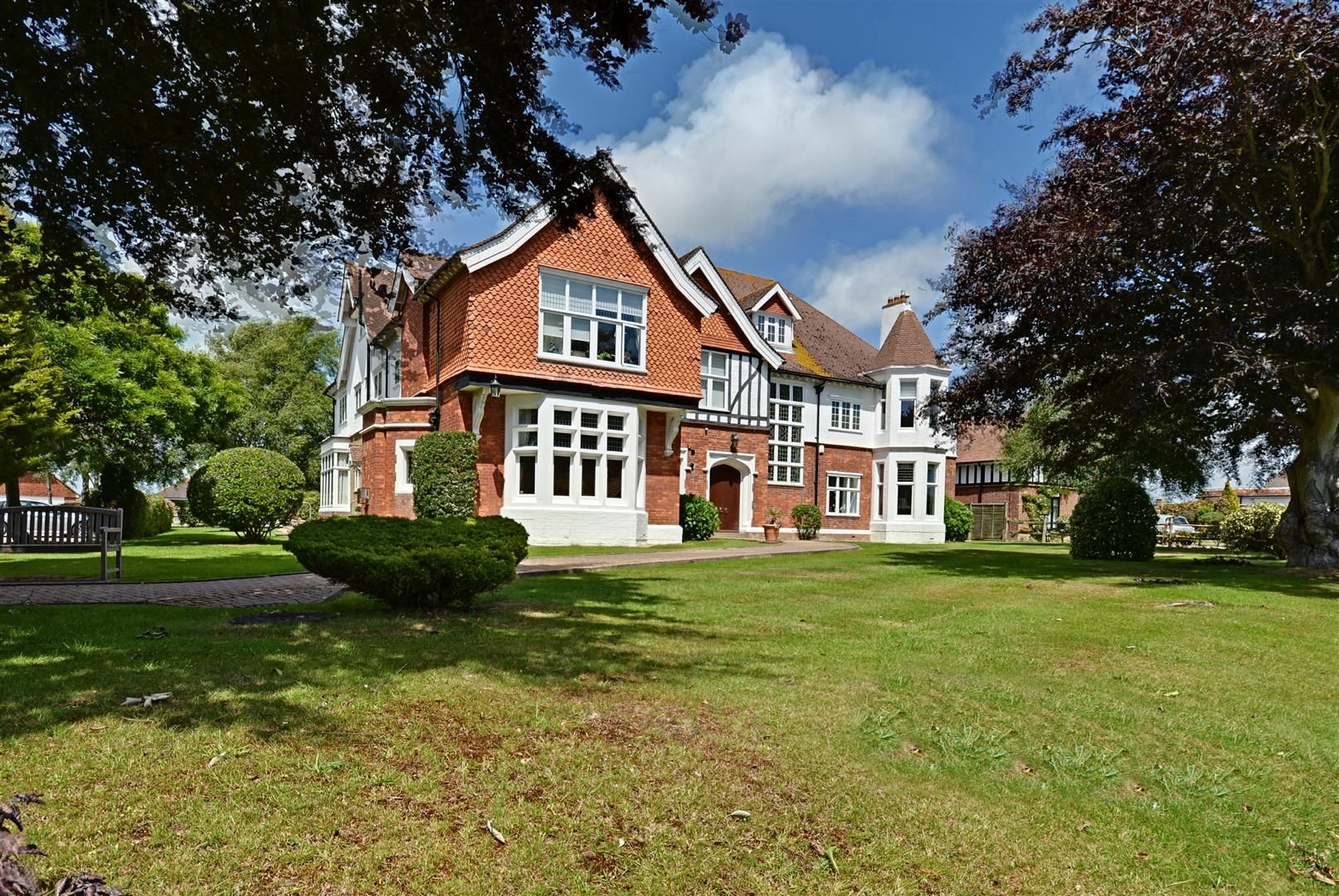 2 bed flat for sale in Collington Lane West, BexhillOnSea TN39 Zoopla