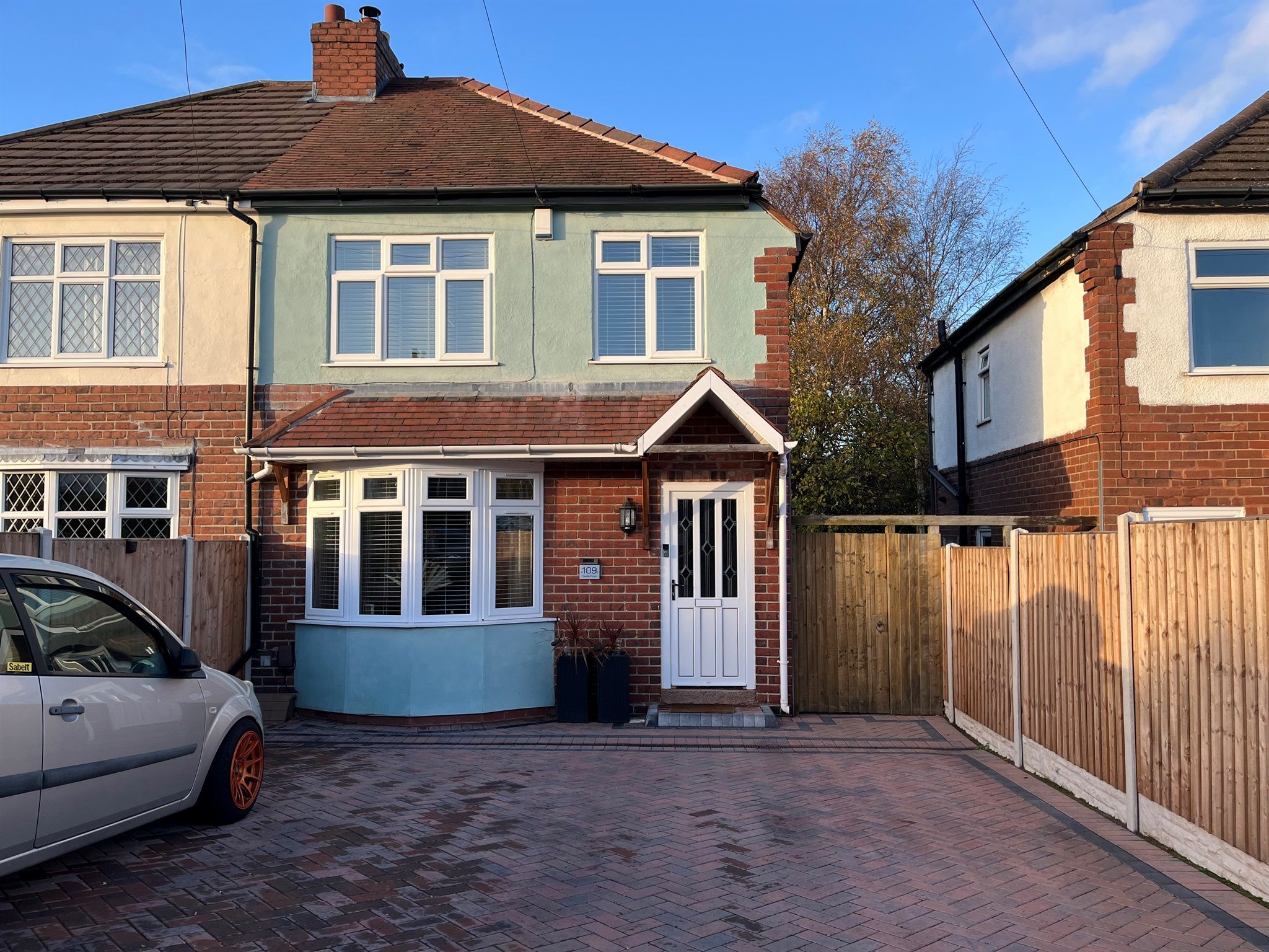 3 bed semidetached house for sale in Castle Road, Walsall Wood
