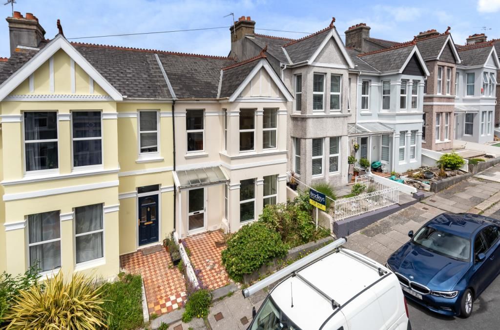 3 bed terraced house for sale in Ganna Park Road, Peverell, Plymouth