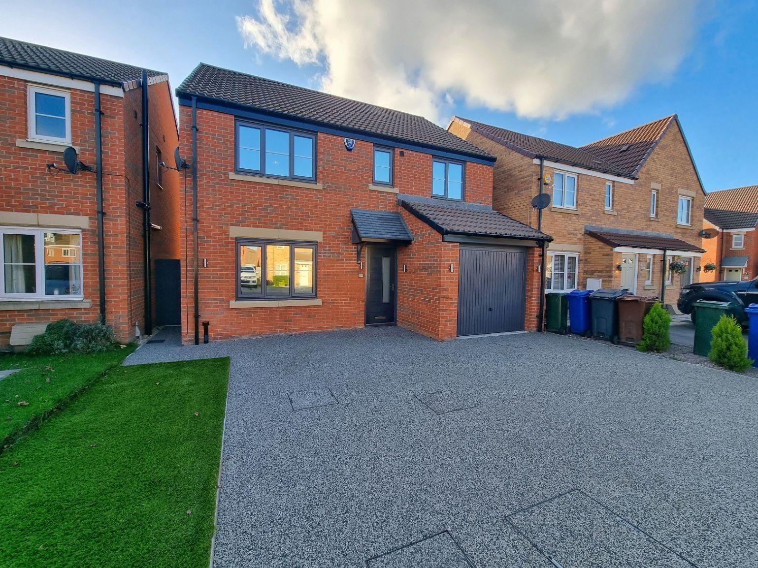 4 bed detached house for sale in Old Royston Avenue, Royston, Barnsley