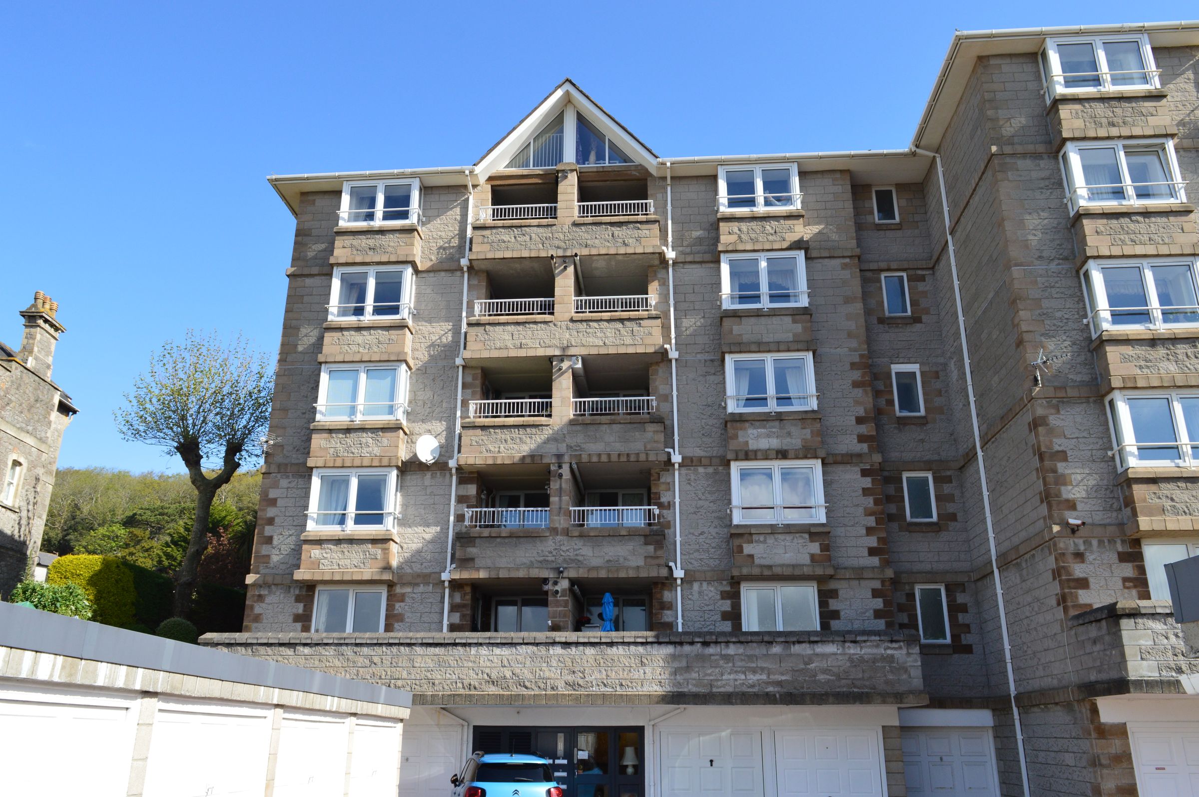 2 bed flat for sale in Highbury Road, WestonSuperMare BS23 Zoopla