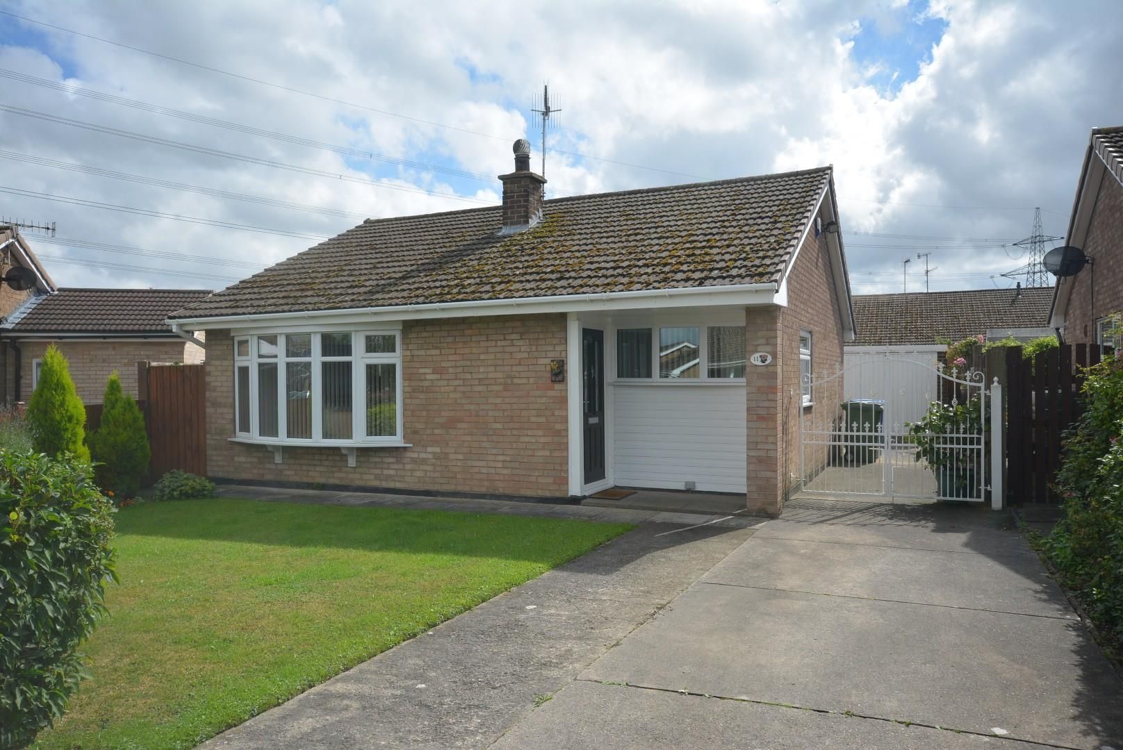 3 bed detached bungalow for sale in Milford Road, Inkersall