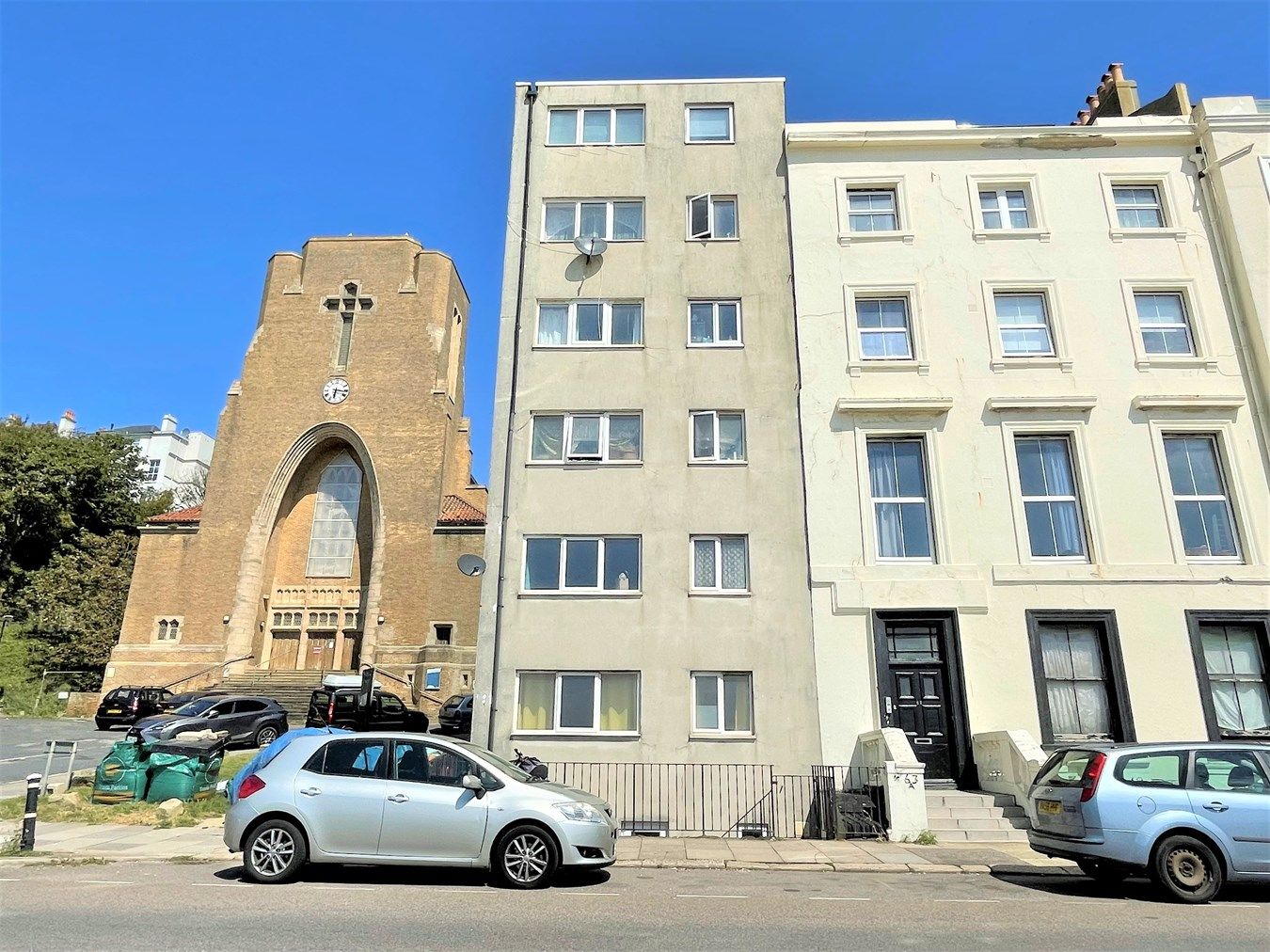 Studio to rent in Marina, St LeonardsOnSea TN38 Zoopla