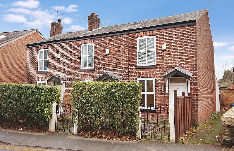 3 bed end terrace house to rent in Hawthorn Street, Wilmslow SK9 Zoopla