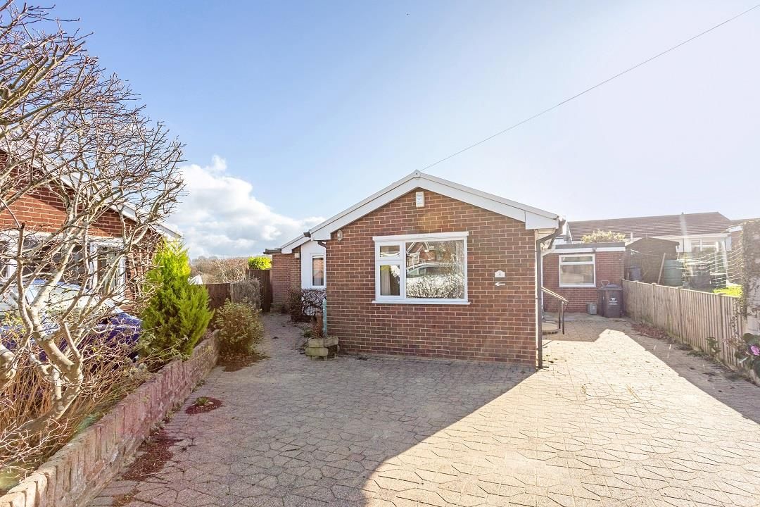 3 bed detached bungalow for sale in Oak Close, Bradley, Wrexham LL11