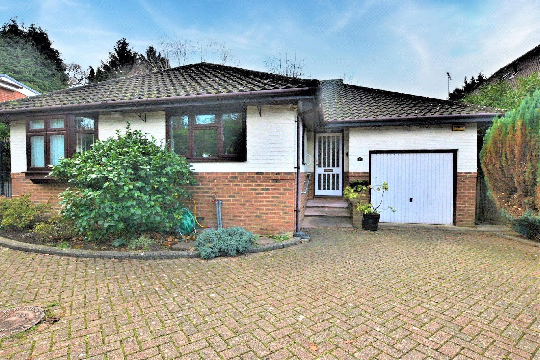 3 bed bungalow for sale in Salisbury Road, Farnborough, Hampshire GU14