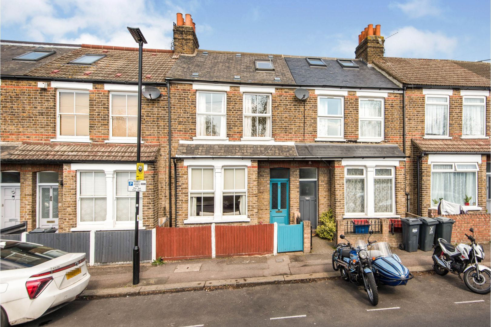 3 bed terraced house for sale in Layton Road, Brentford TW8 Zoopla