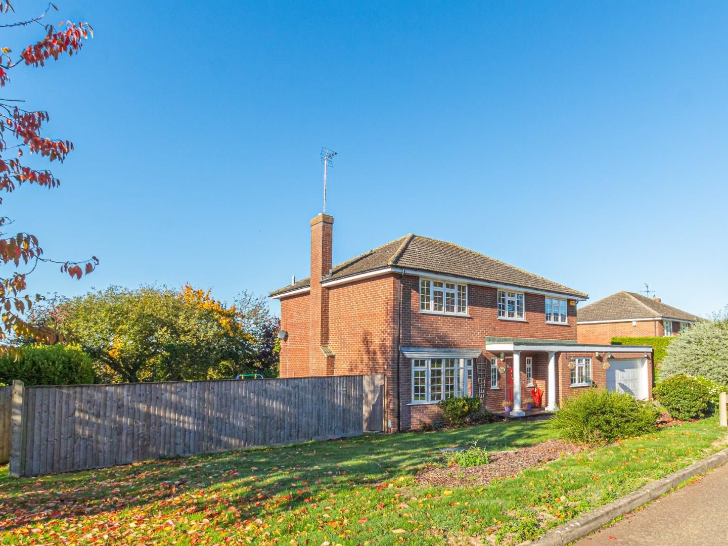 5 bed property to rent in Tythe Close, Stewkley, Leighton Buzzard LU7