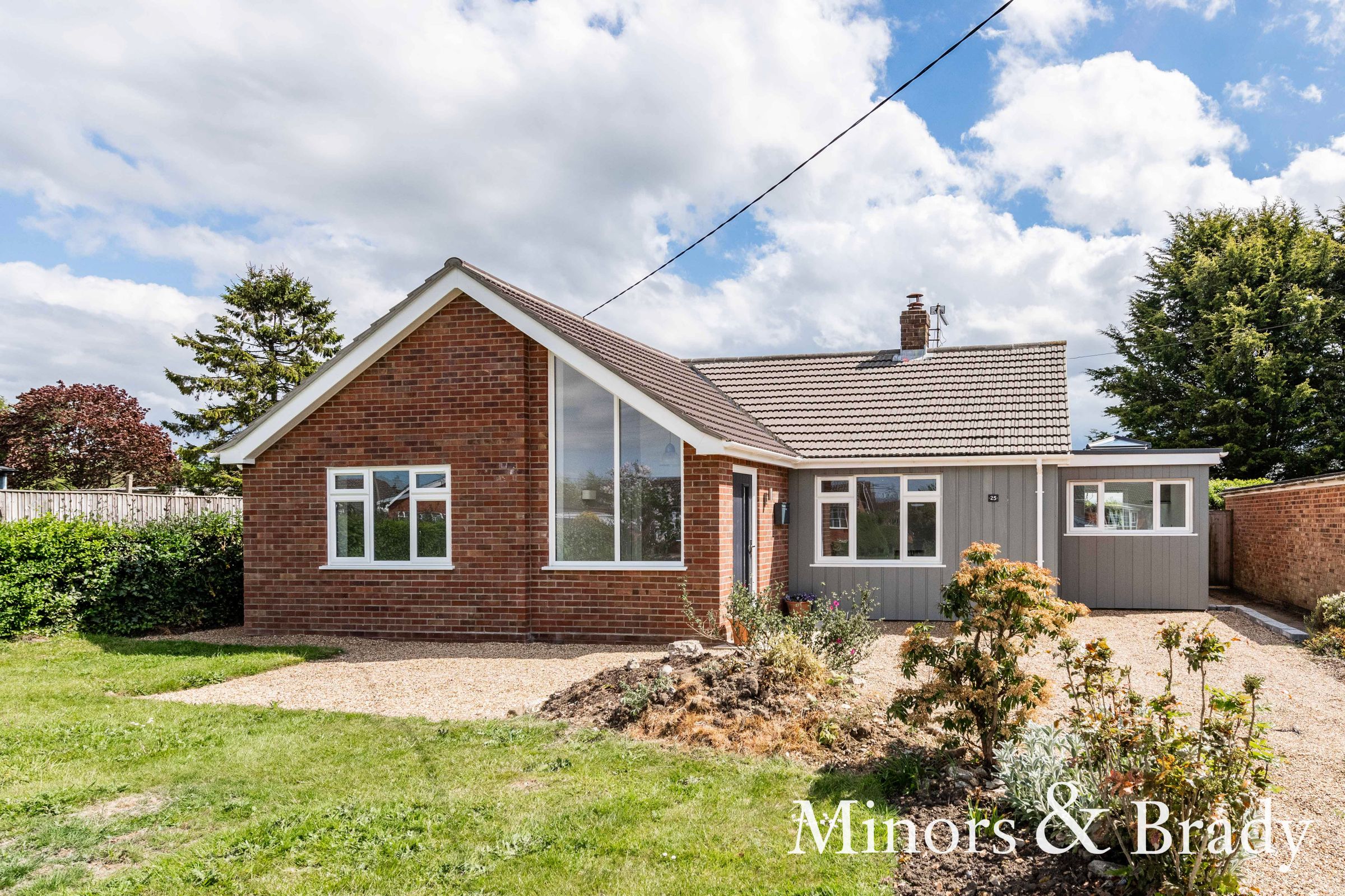 3 bed detached bungalow for sale in Litcham Road, Mileham, King's Lynn