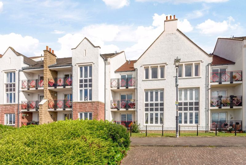 2 bed flat for sale in Harbour Place, Dalgety Bay, Dunfermline KY11