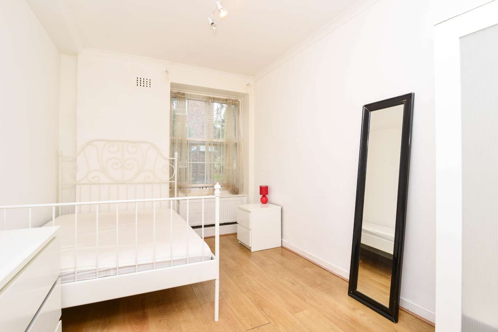 Rockingham Street, Elephant And Castle, London SE1  