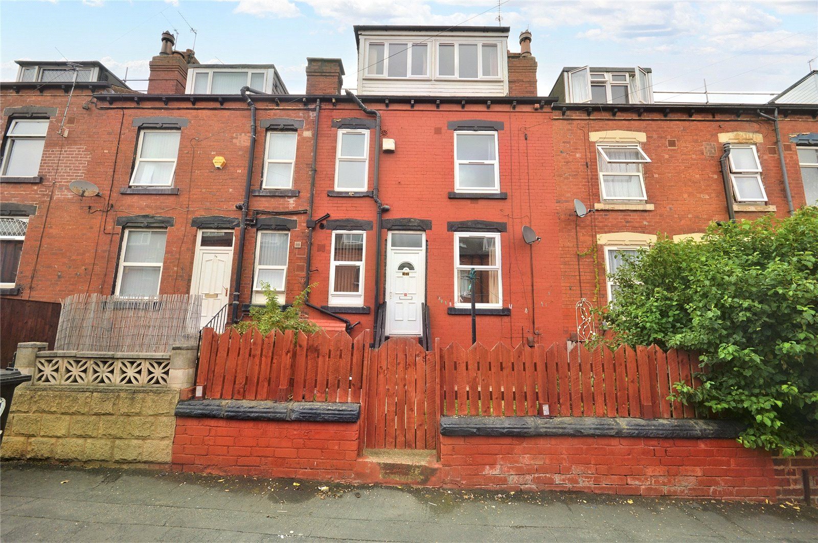 3 bed terraced house for sale in Runswick Place, Leeds, West Yorkshire