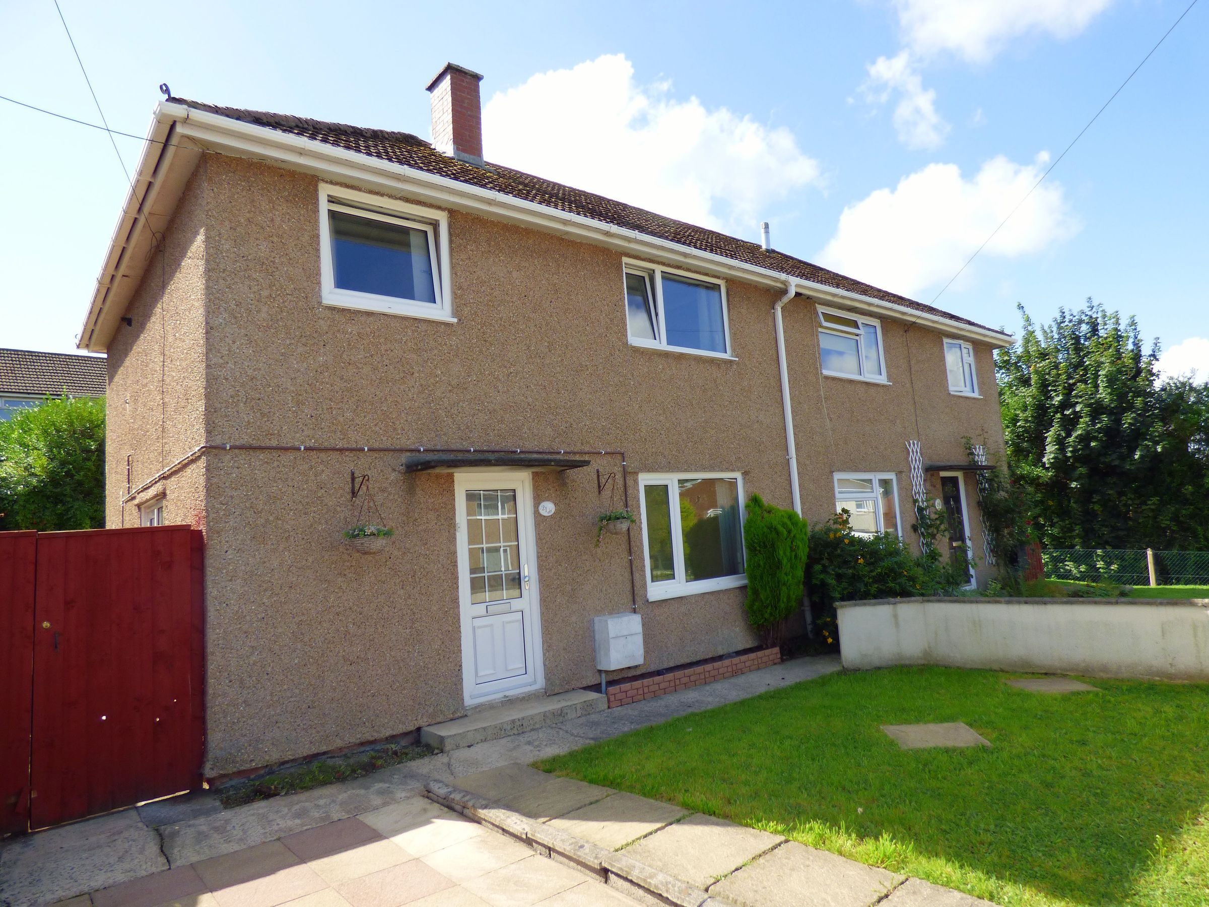 3 bed property for sale in Russell Terrace, Carmarthen, Carmarthenshire SA31 Zoopla