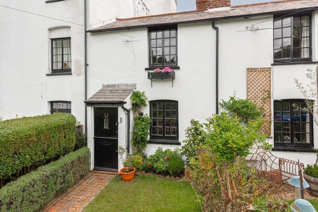 3 bed terraced house for sale in Castle Road, Epsom KT18 Zoopla