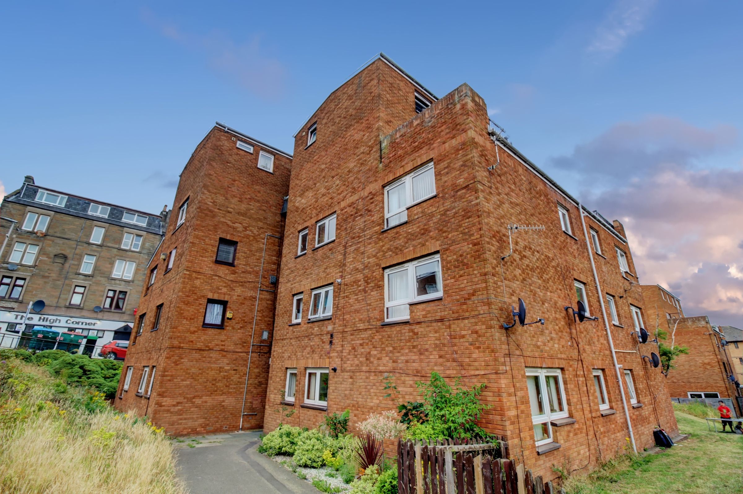 2 bed flat for sale in Kinghorne Court, Dundee DD3 Zoopla