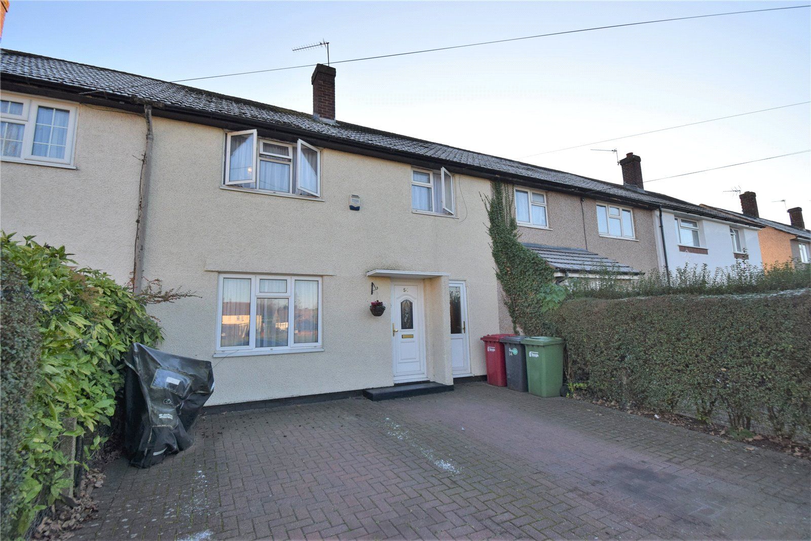 3 bed terraced house for sale in Buttermere Avenue, Slough, Berkshire