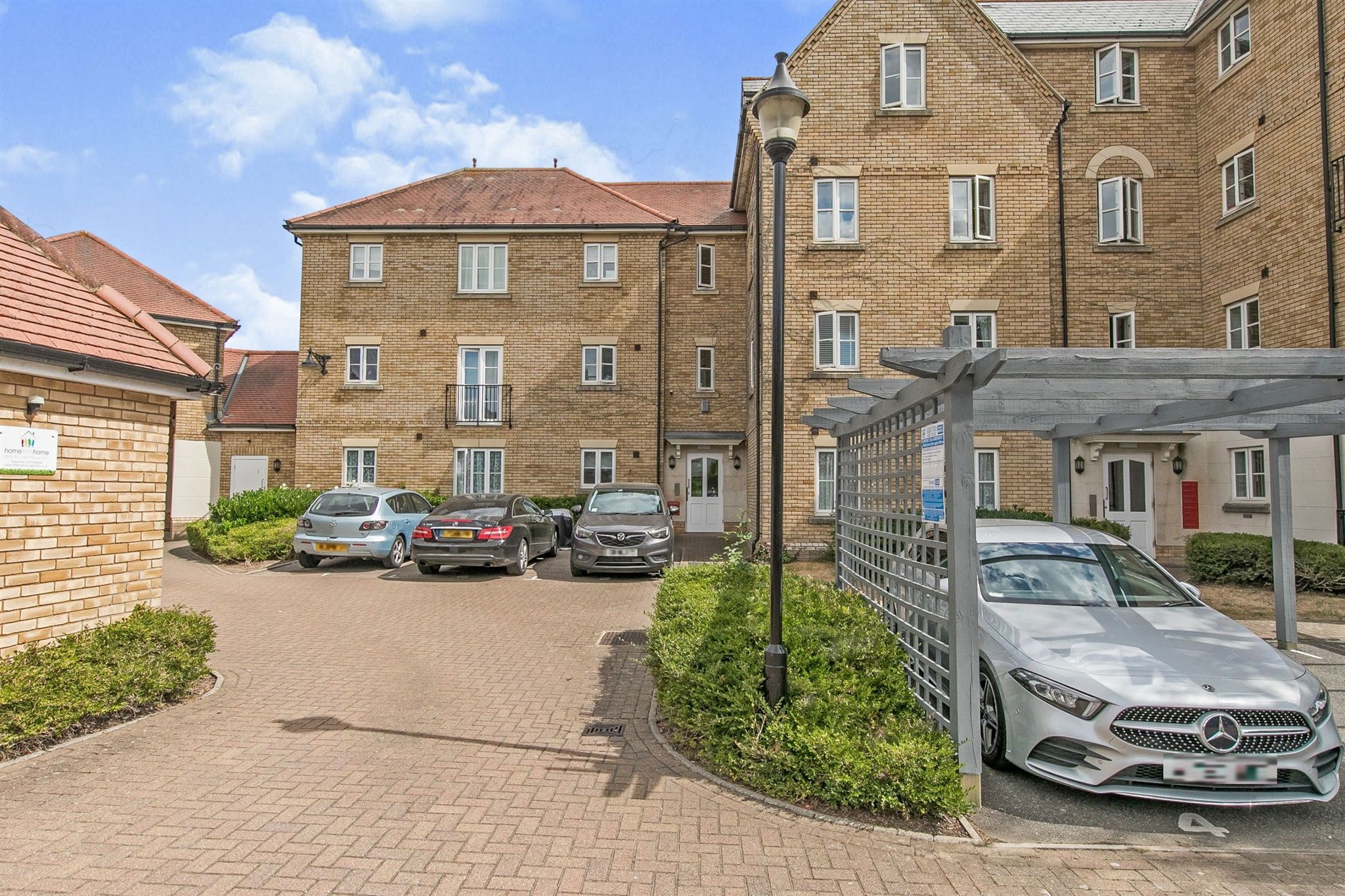 2 bed flat for sale in Ravenswood Avenue, Ipswich IP3 Zoopla