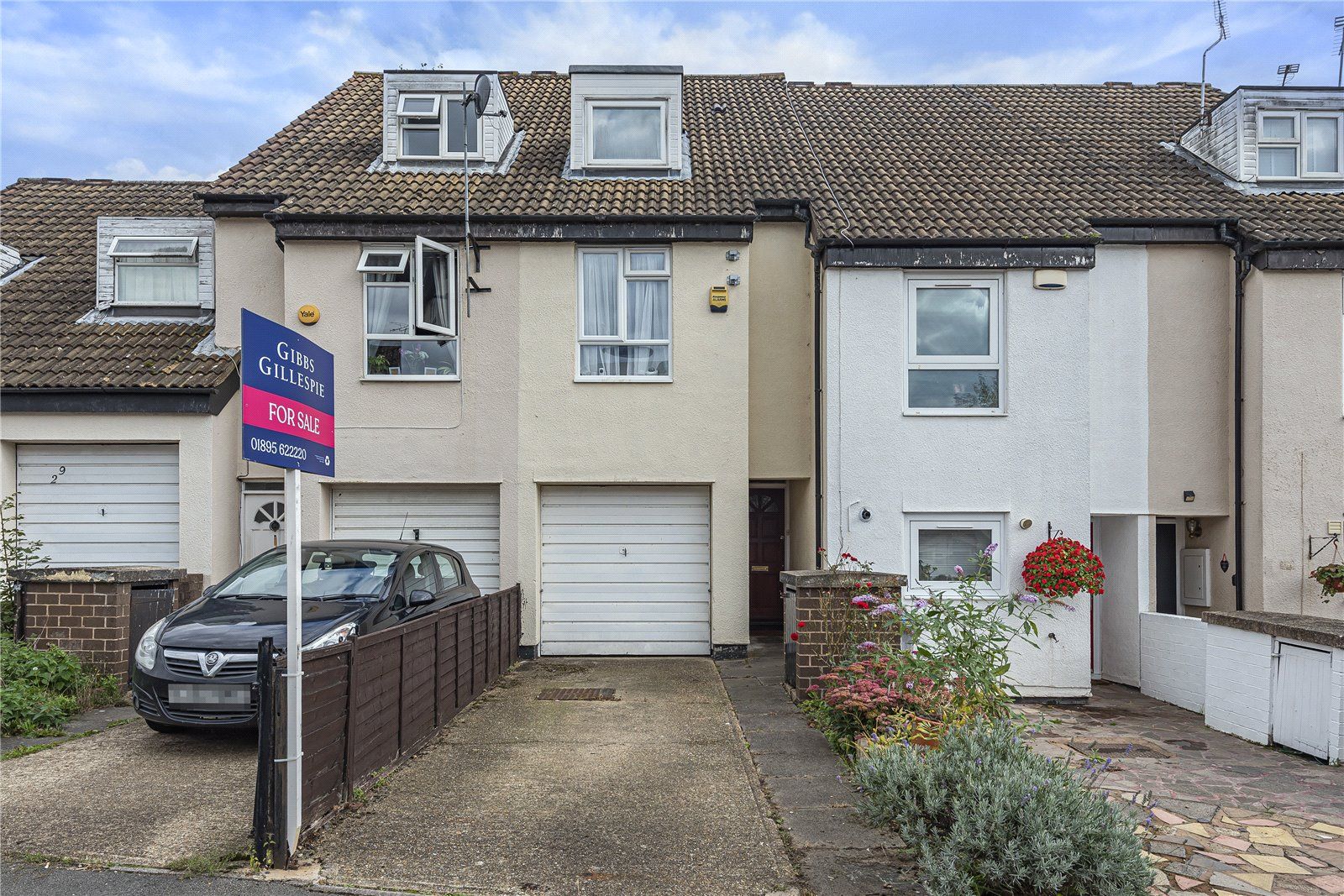 3 bed terraced house for sale in Hinkley Close, Harefield, Middlesex UB9 Zoopla