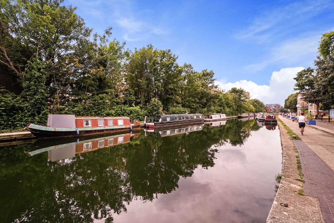 3 bed to rent in Pownall Road, London E8 Zoopla