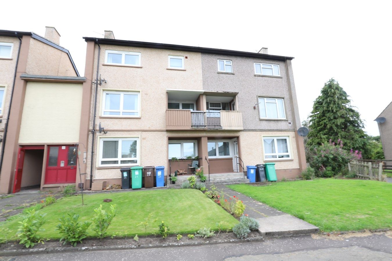 2 bed for sale in Burnside Place, Kelty KY4 Zoopla