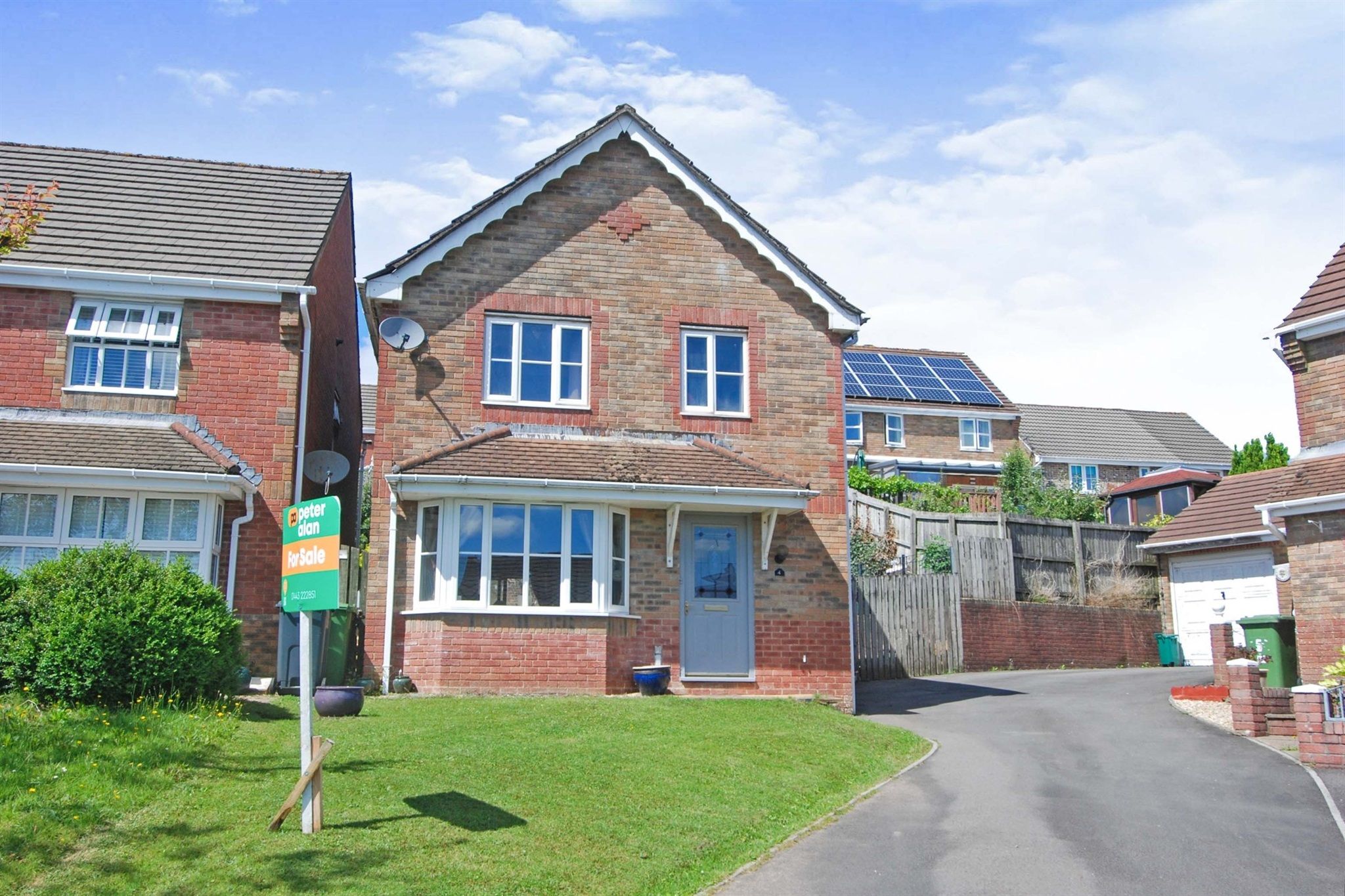 3 bed detached house for sale in Cedar Wood Drive, Tonyrefail, Porth