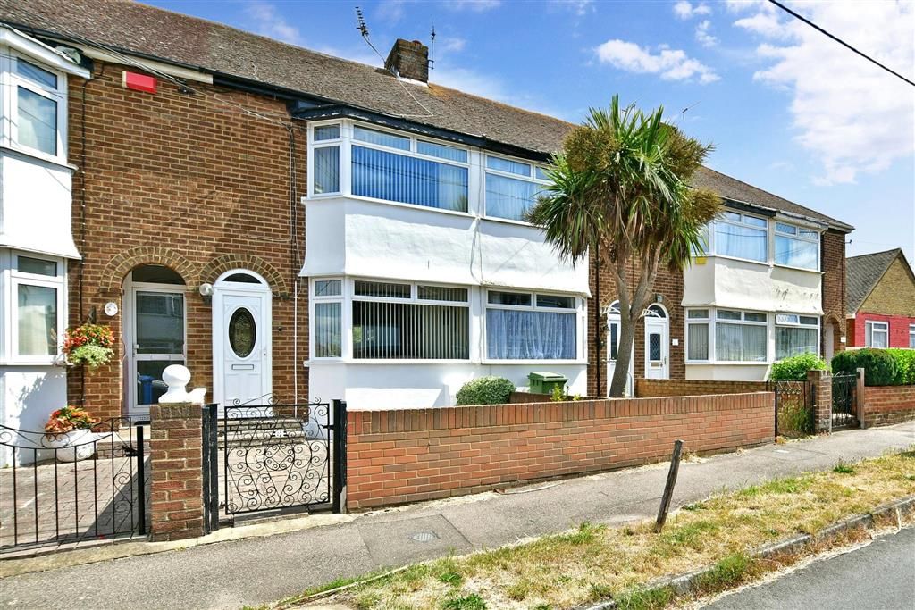 3 bed terraced house for sale in Holmside Avenue, Halfway, Sheerness