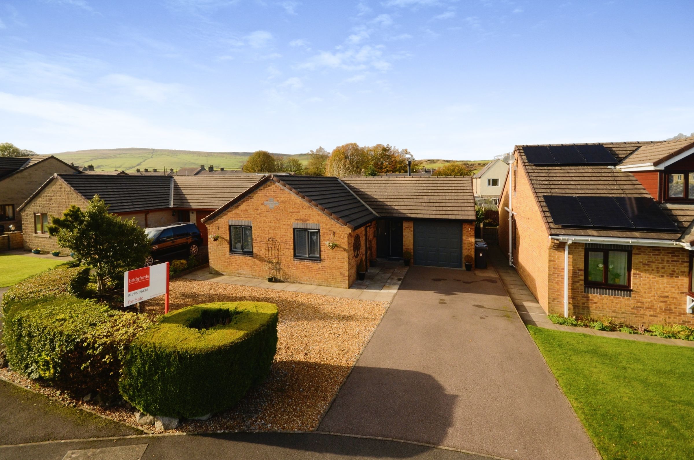 2 bed bungalow for sale in Beaumont Drive, Dove Holes, Buxton SK17 Zoopla