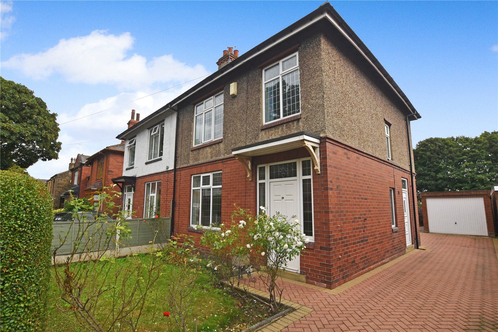 3 bed semidetached house for sale in Heaton Avenue, Earlsheaton, Dewsbury, West Yorkshire WF12