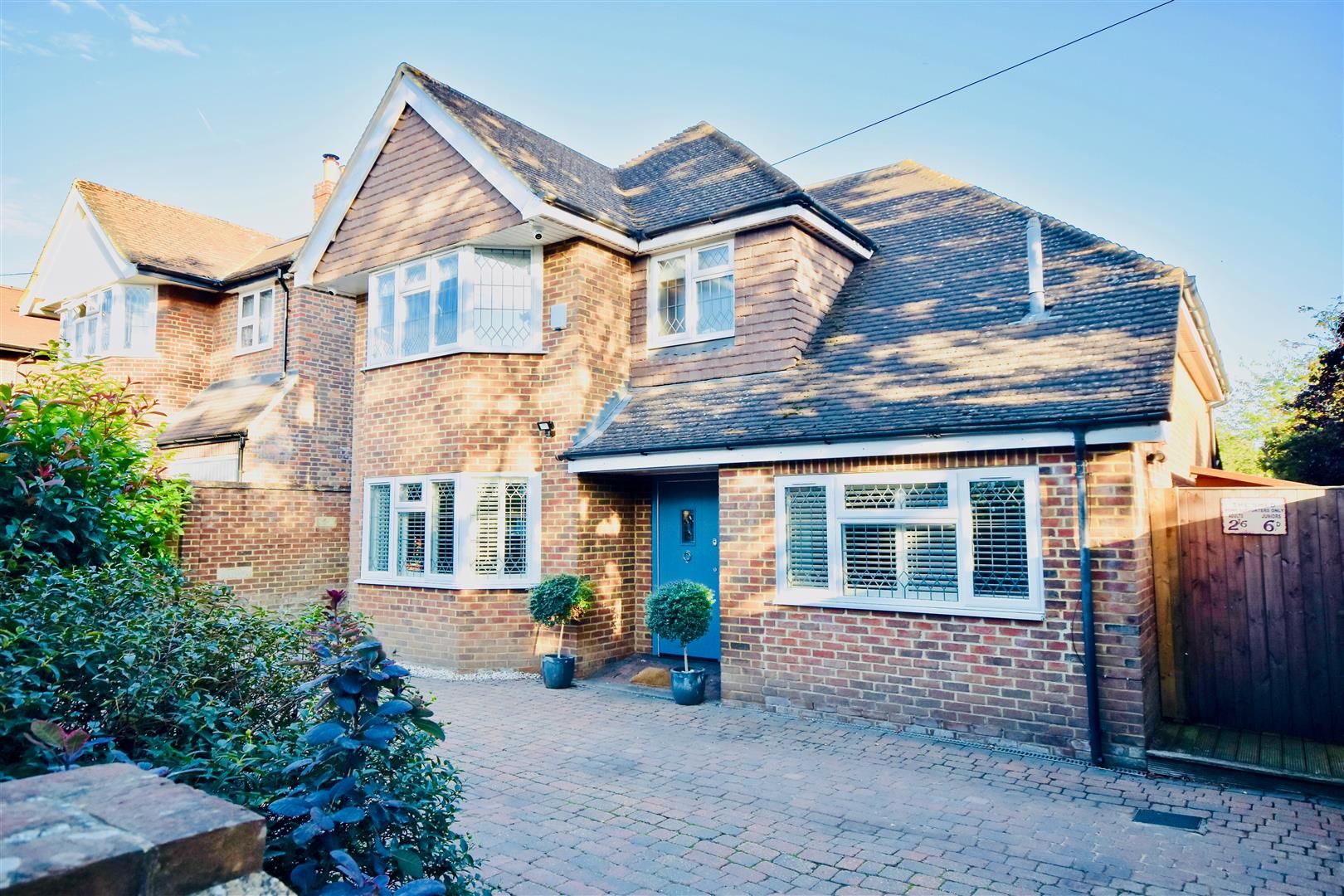 5 bed detached house for sale in Culverhay, Ashtead KT21 Zoopla