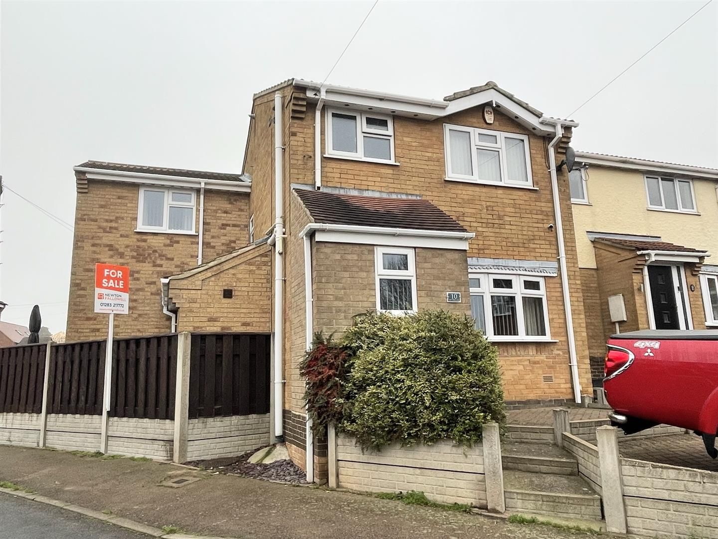 3 bed semidetached house for sale in Hay Wain Lane, Midway