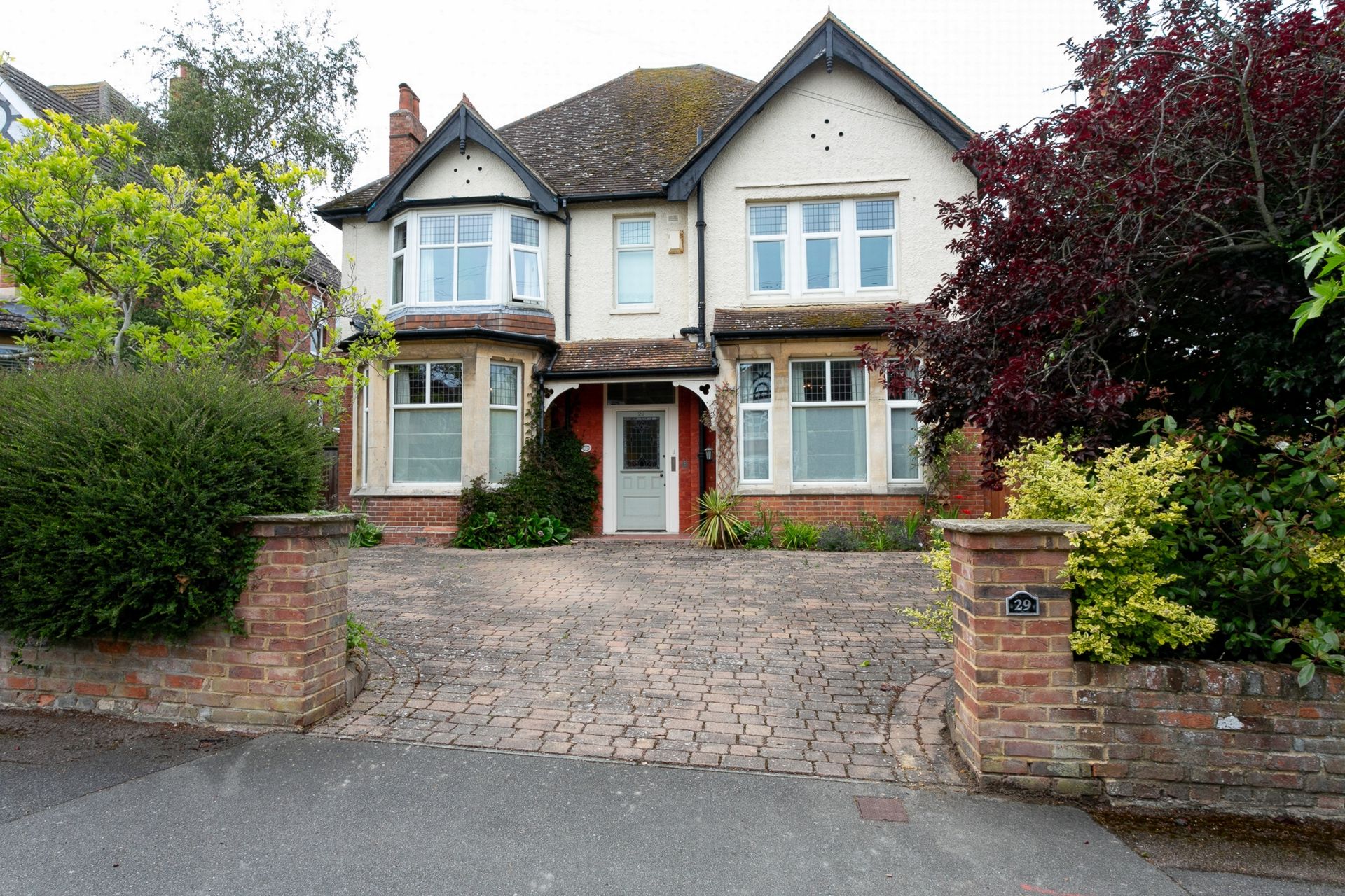 5 bed detached house for sale in Julian Road, Folkestone CT19 Zoopla