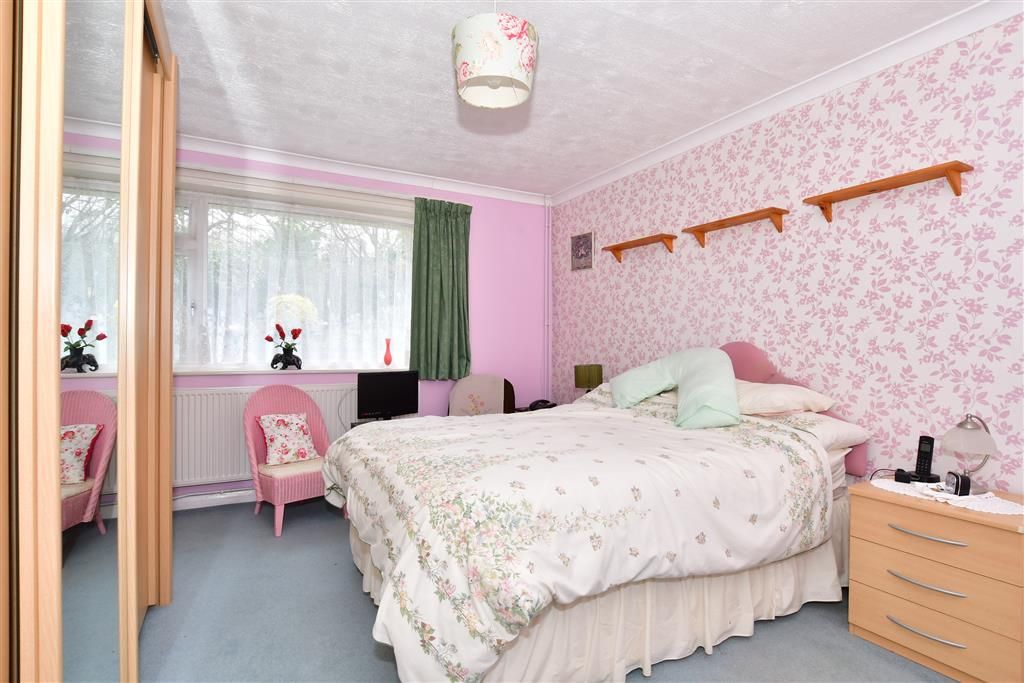 3 bed semidetached bungalow for sale in Cedar Road, Sturry, Canterbury, Kent CT2 Zoopla