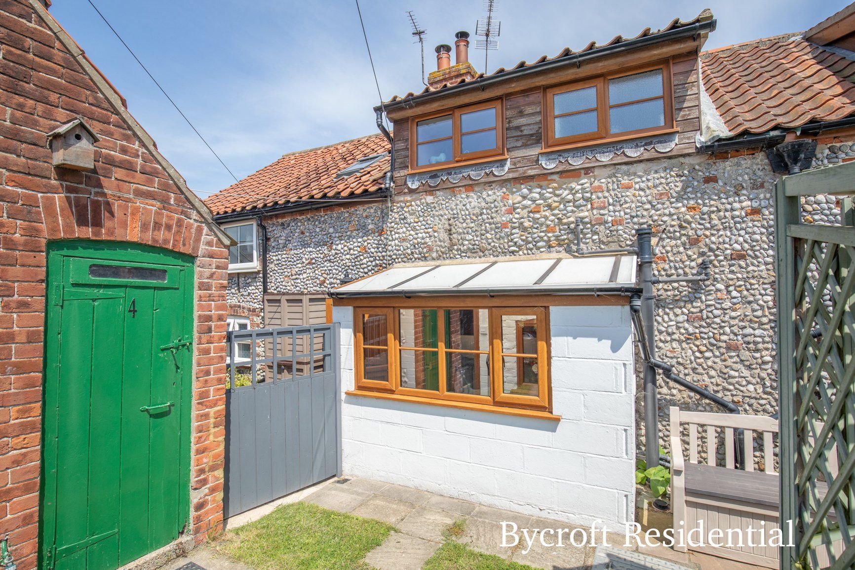 2 bed terraced house for sale in Newport, Hemsby, Great Yarmouth NR29