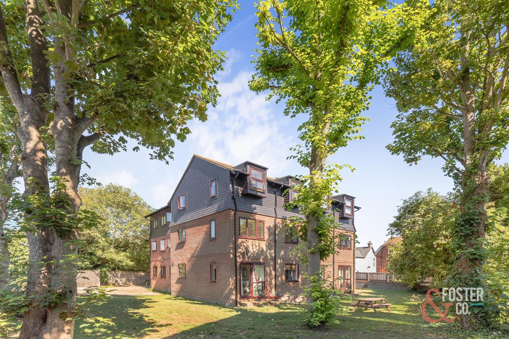 1 bed flat for sale in Mill Road, Eastbourne BN21 Zoopla