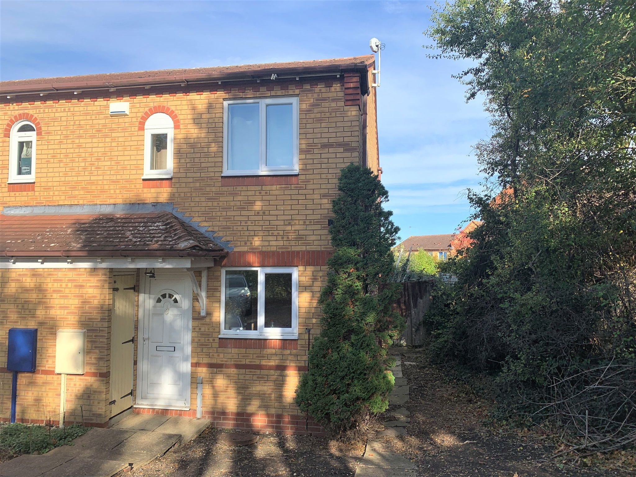 2 bed end terrace house for sale in Foxglove Close, Rushden NN10 Zoopla