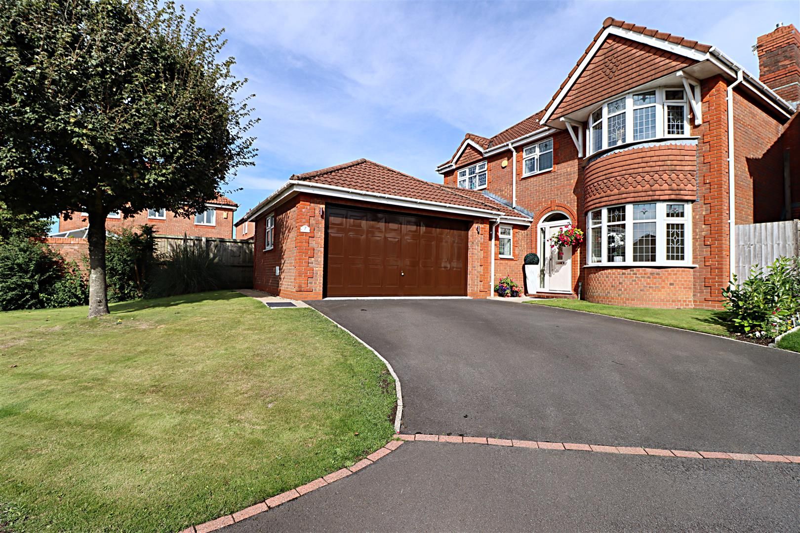 4 bed property for sale in Solway Avenue, Cherry Tree, Blackburn BB2