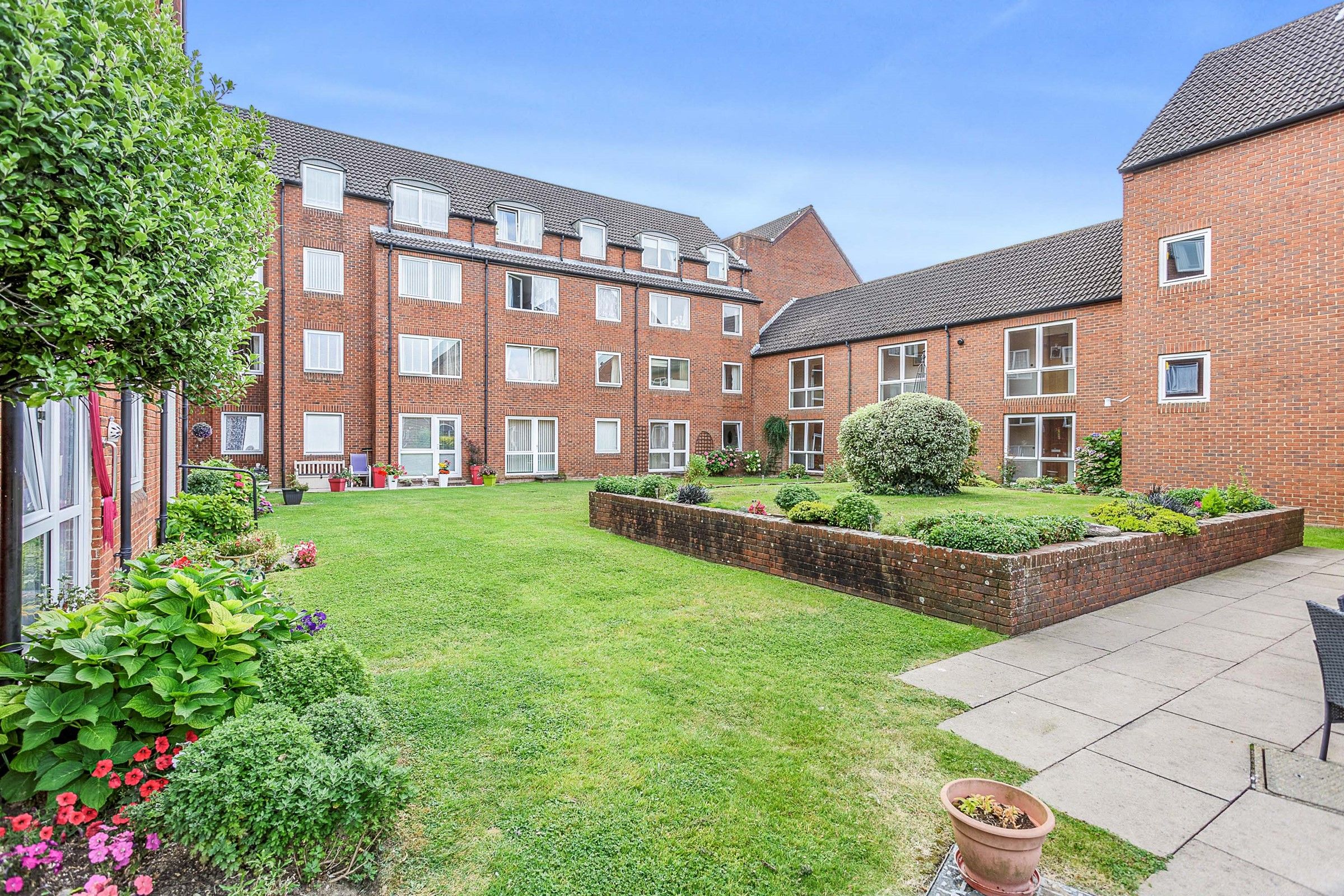 1 bed flat for sale in Homewater House, Hulbert Road, Waterlooville