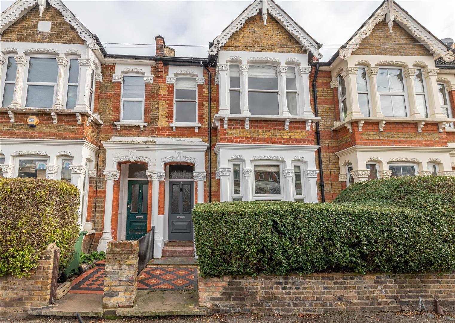 2 bed flat for sale in Cleveland Park Avenue, London E17 Zoopla